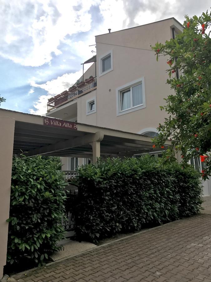 Villa Alla Bed And Breakfast Herceg Novi Exterior foto